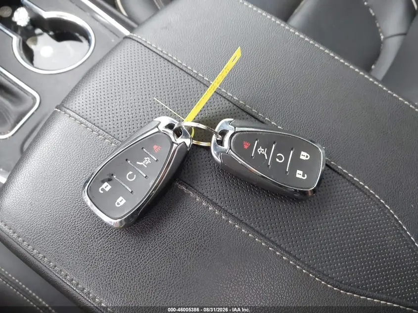 2023 CHEVROLET TRAVERSE FWD PREMIER