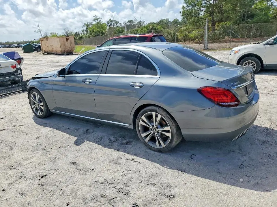 2019 MERCEDES-BENZ C 300  