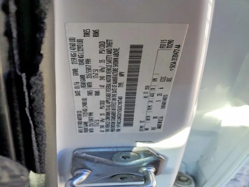 2016 FORD ESCAPE SE  
