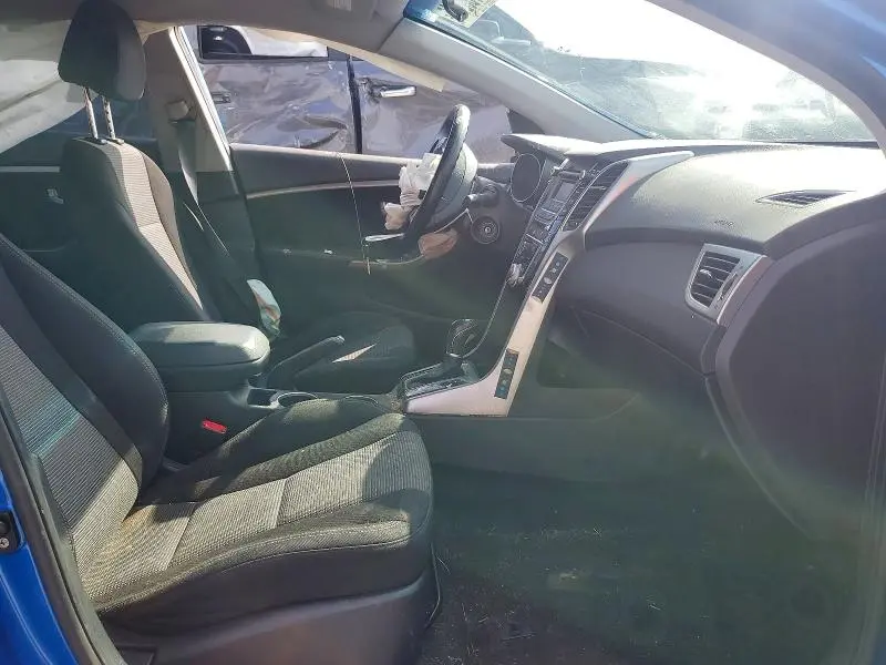 2017 HYUNDAI ELANTRA GT   