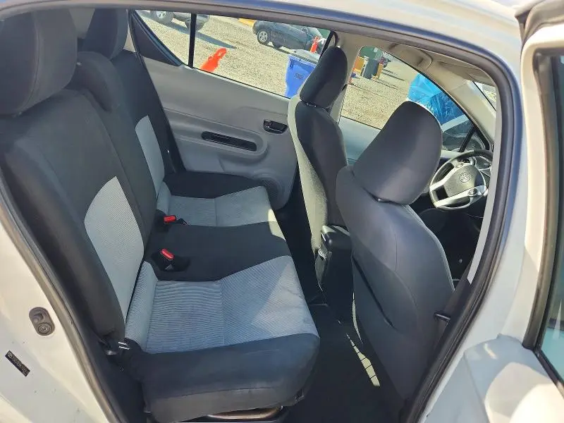 2012 TOYOTA PRIUS C TWO  
