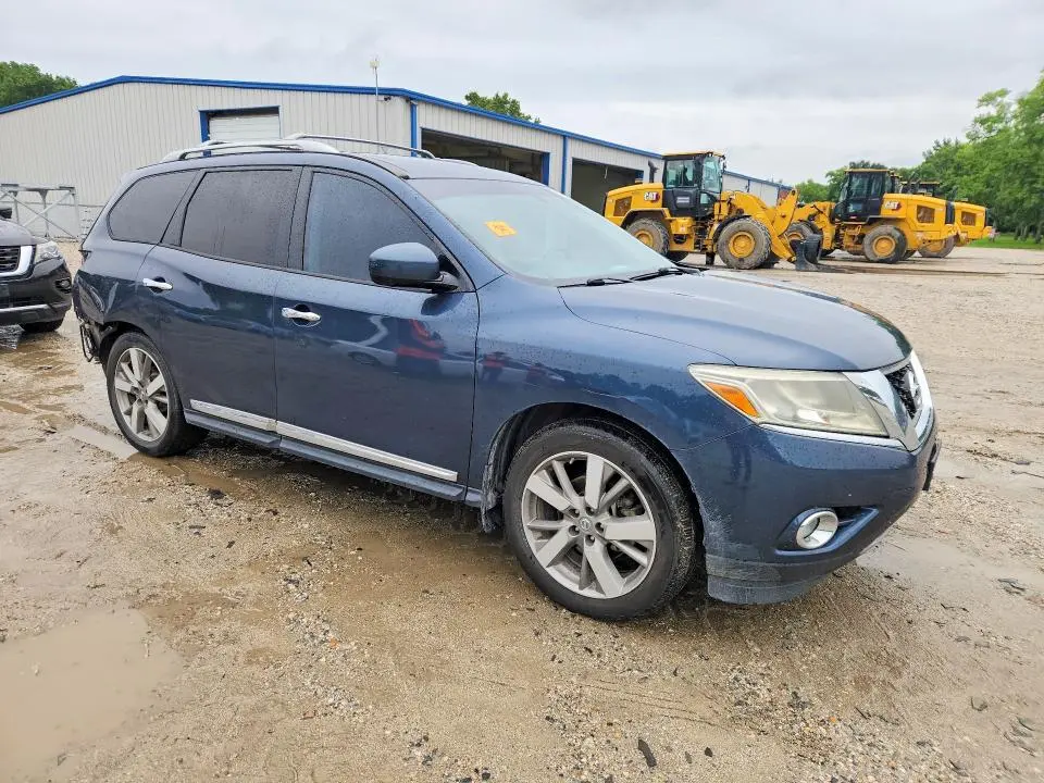 2015 NISSAN PATHFINDER S  
