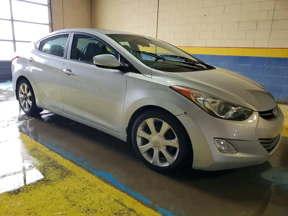 2013 HYUNDAI ELANTRA LIMITED  