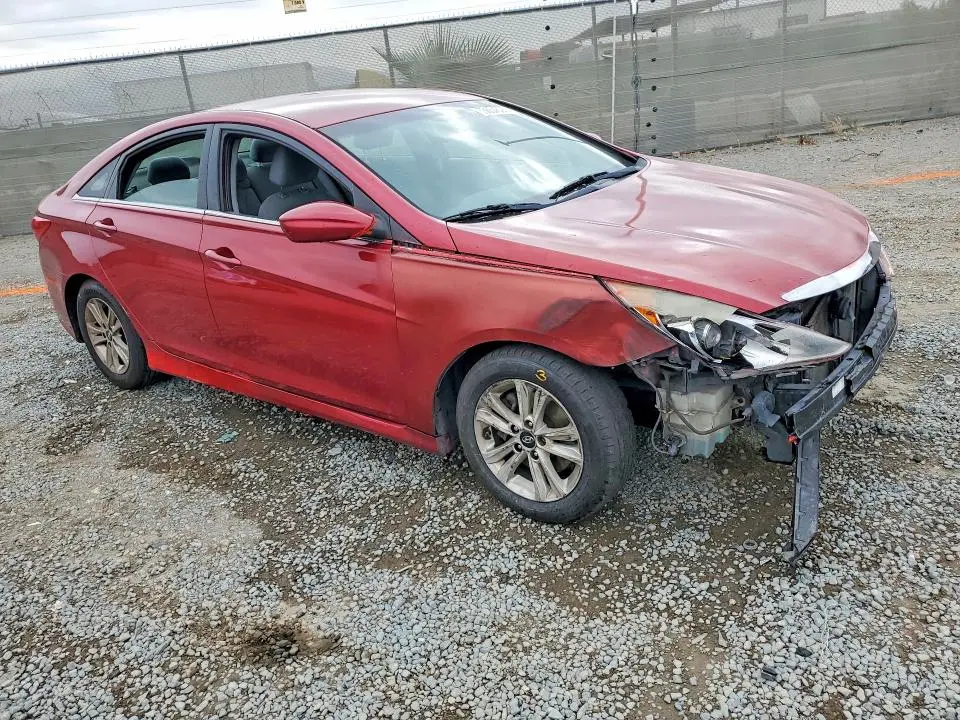 2014 HYUNDAI SONATA GLS  