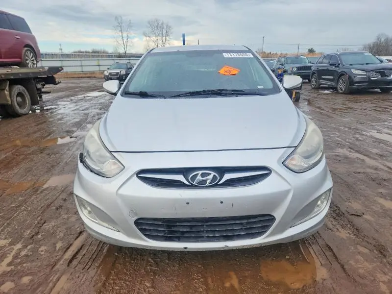 2013 HYUNDAI ACCENT GLS  