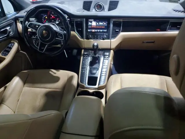 2017 PORSCHE MACAN   