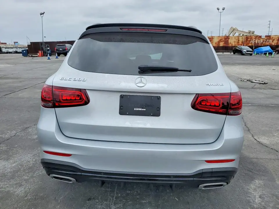 2020 MERCEDES-BENZ GLC 300 4MATIC  