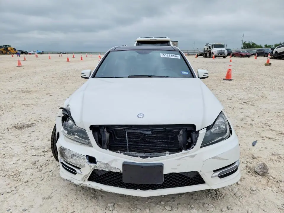 2013 MERCEDES-BENZ C 250  