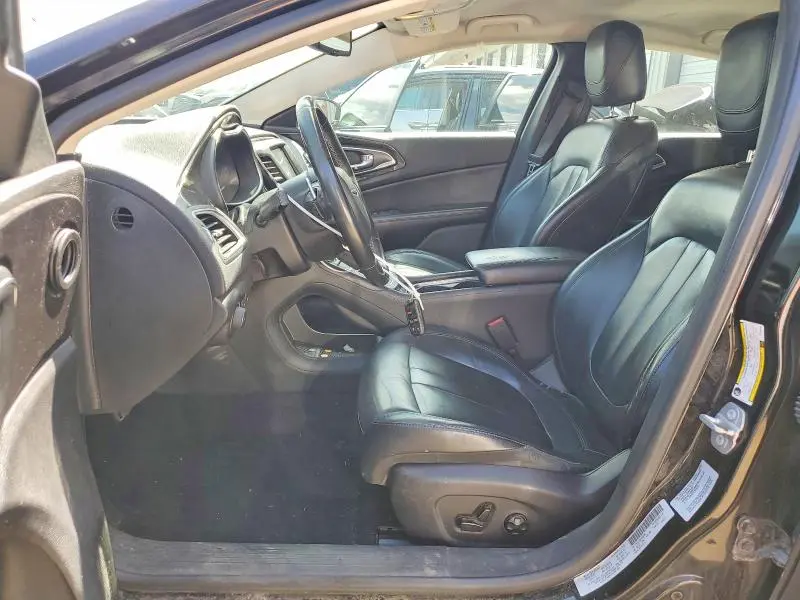 2015 CHRYSLER 200 C  