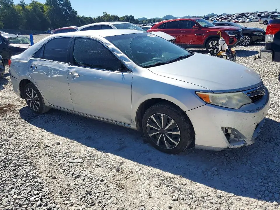 2012 TOYOTA CAMRY LE  
