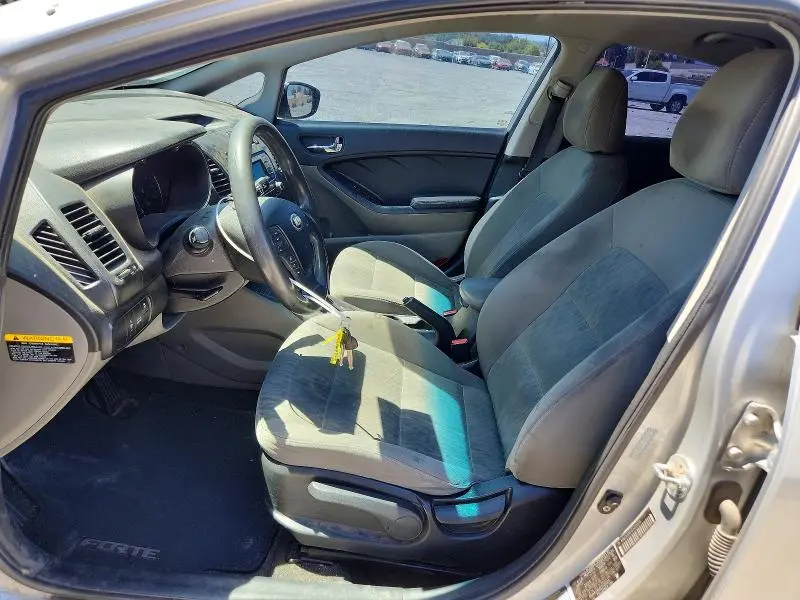 2014 KIA FORTE LX  
