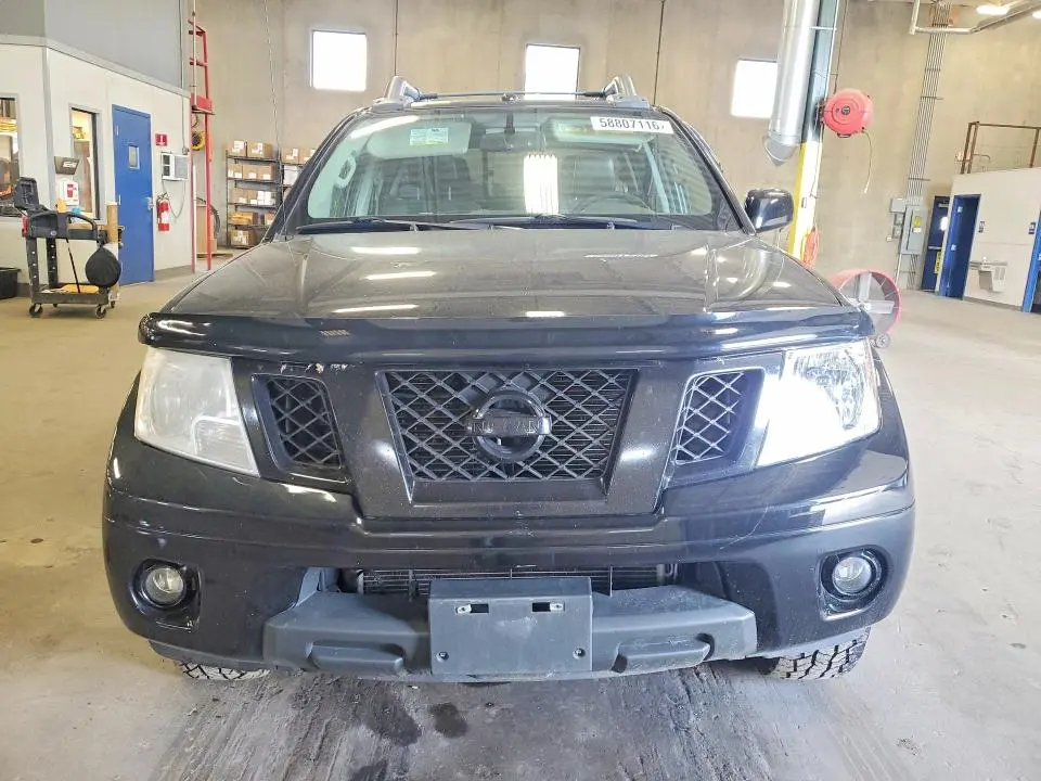 2016 NISSAN FRONTIER PRO-4X  