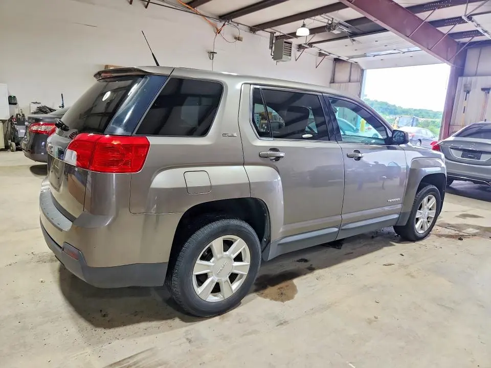 2012 GMC TERRAIN SLE  
