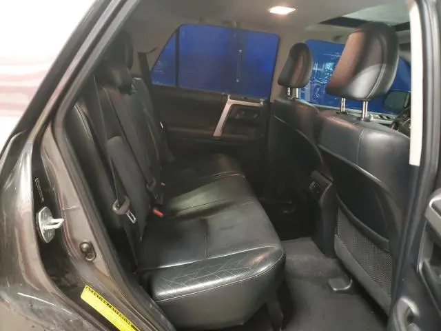 2011 TOYOTA 4RUNNER SR5  