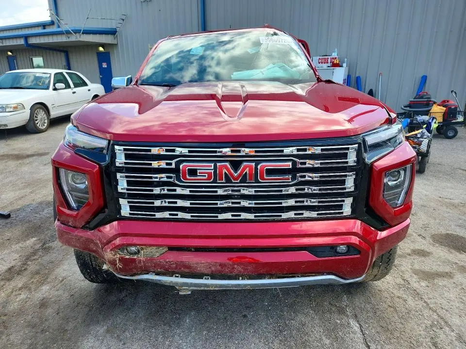 2024 GMC CANYON DENALI  