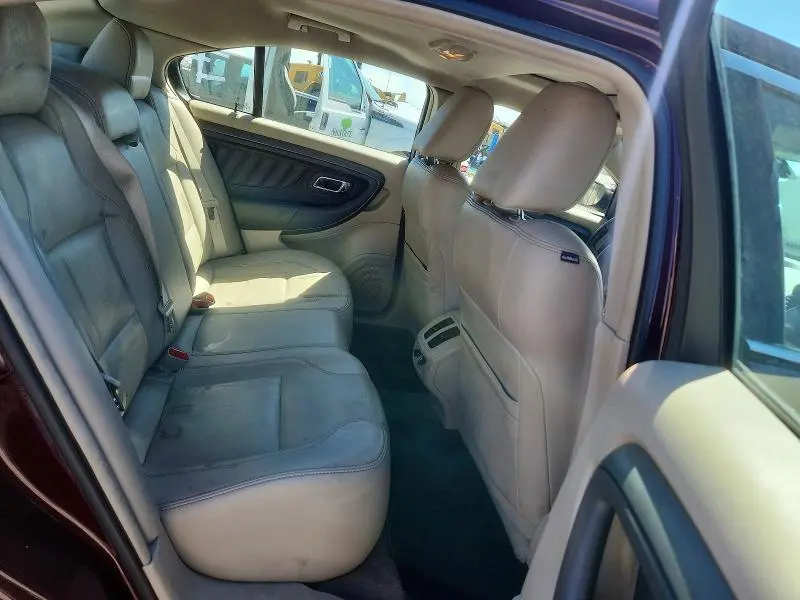 2011 FORD TAURUS SEL  