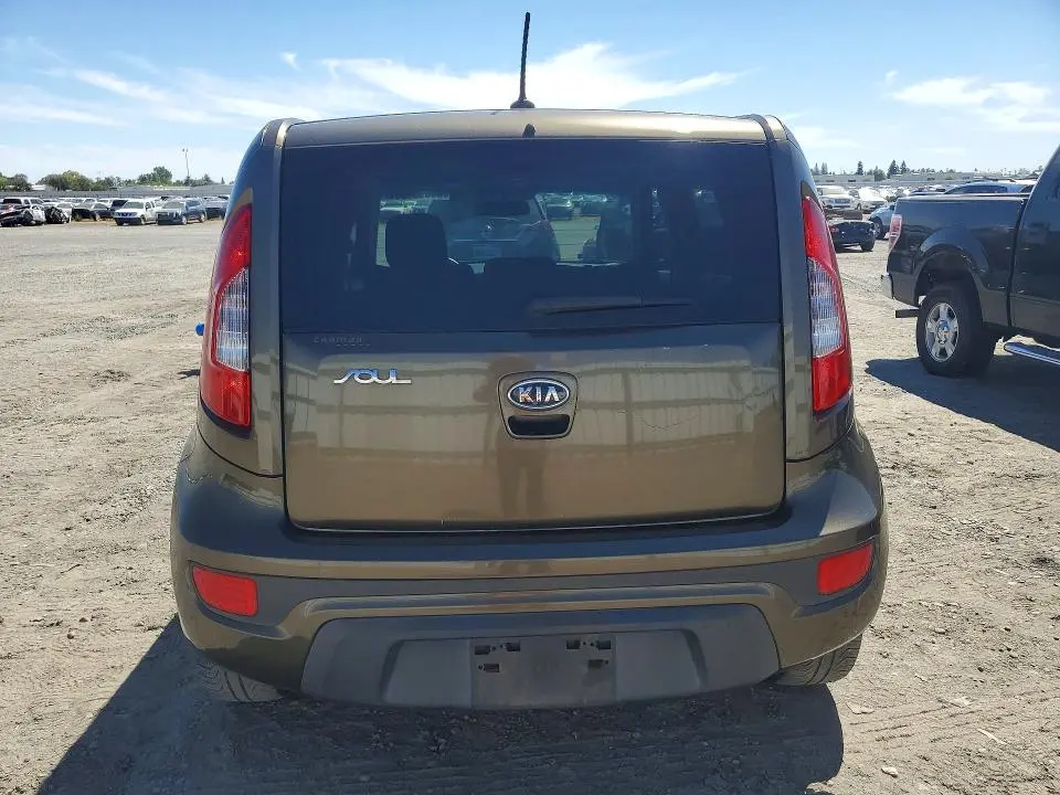 2012 KIA SOUL +  