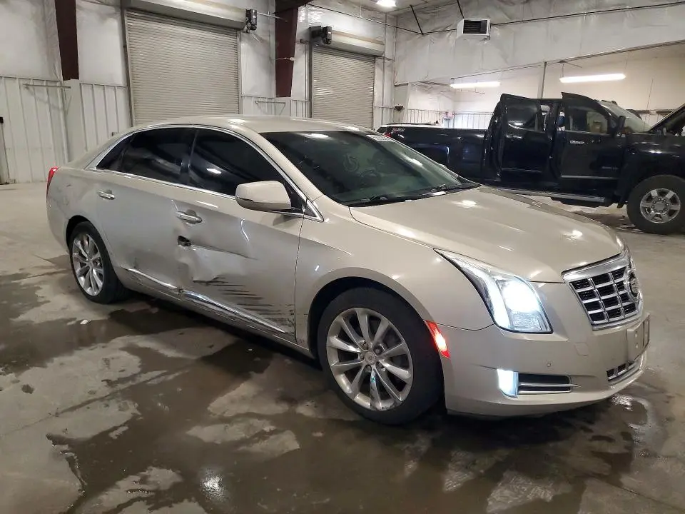 2013 CADILLAC XTS LUXURY COLLECTION  