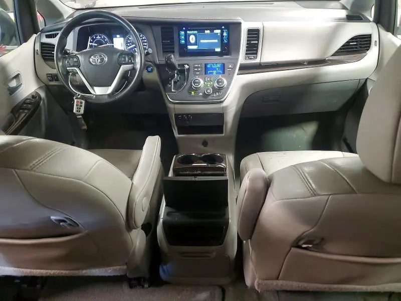 2015 TOYOTA SIENNA XLE 8-PASSENGER  
