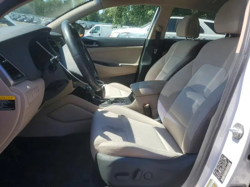 2016 HYUNDAI TUCSON SPORT  