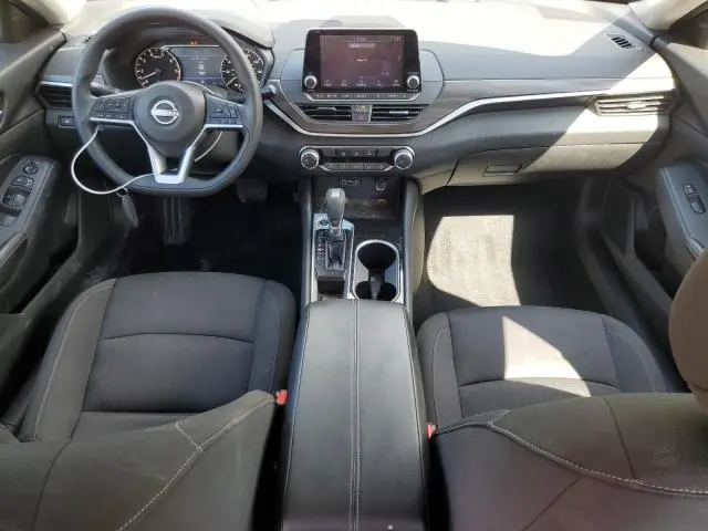 2024 NISSAN ALTIMA SV