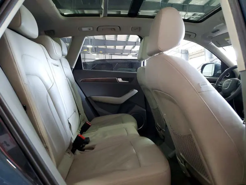 2011 AUDI Q5 PREMIUM PLUS  