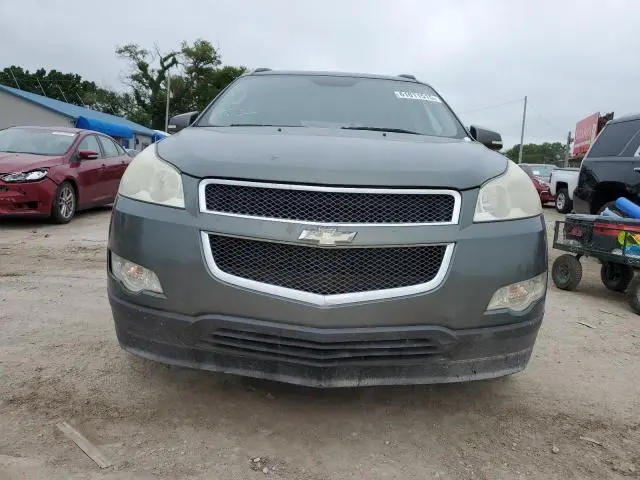 2011 CHEVROLET TRAVERSE LT  