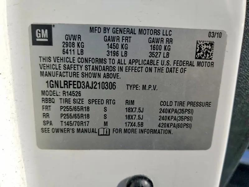 2010 CHEVROLET TRAVERSE LT  