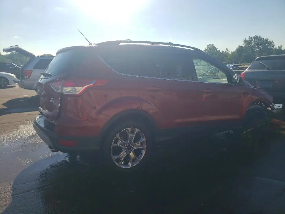 2016 FORD ESCAPE SE  