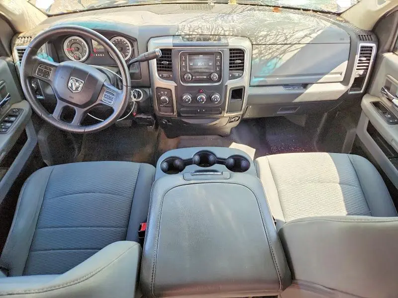 2014 RAM 3500 SLT  