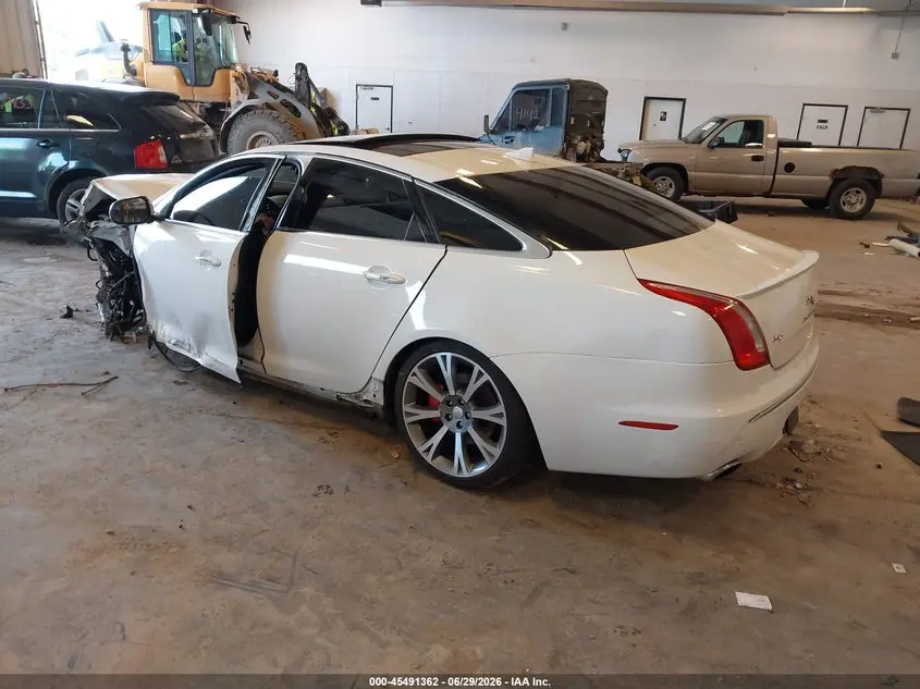 2015 JAGUAR XJ  