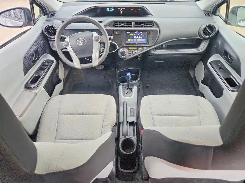 2014 TOYOTA PRIUS C ONE  