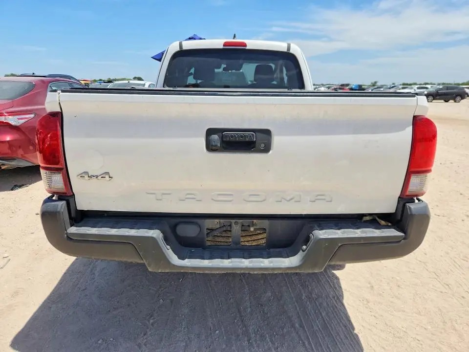 2019 TOYOTA TACOMA SR  