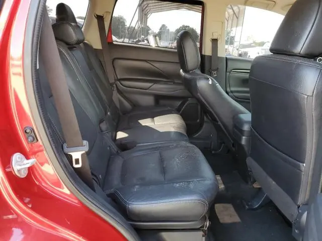 2016 MITSUBISHI OUTLANDER SE  