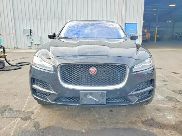2018 JAGUAR F-PACE PRESTIGE  