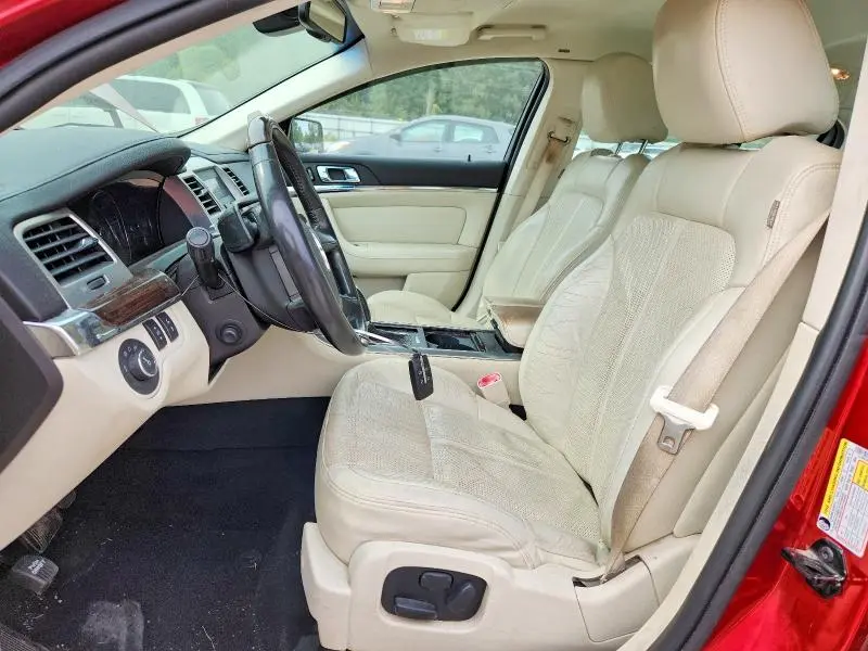 2010 LINCOLN MKS   