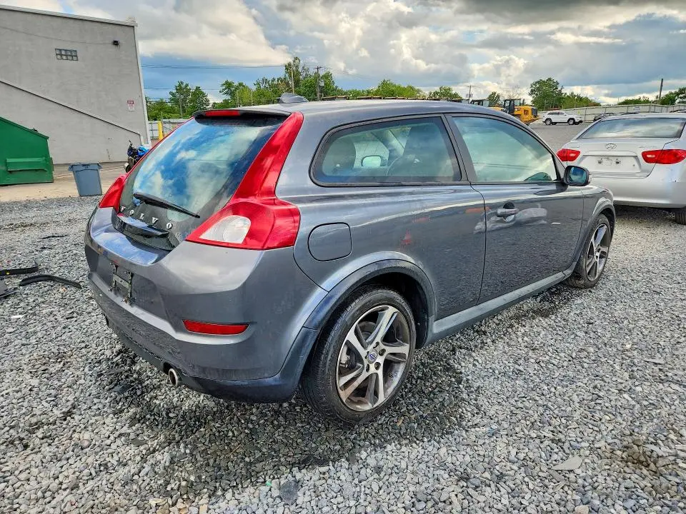 2013 VOLVO C30 T5  