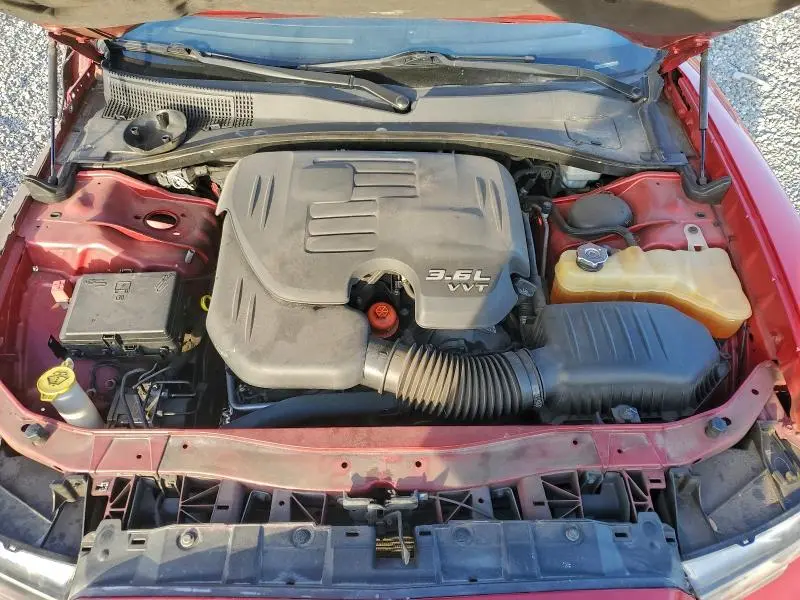 2012 DODGE CHARGER SE  