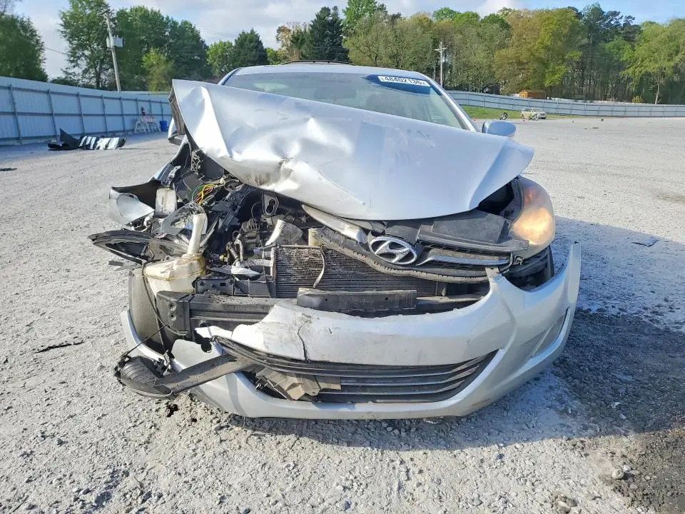 2011 HYUNDAI ELANTRA LIMITED  