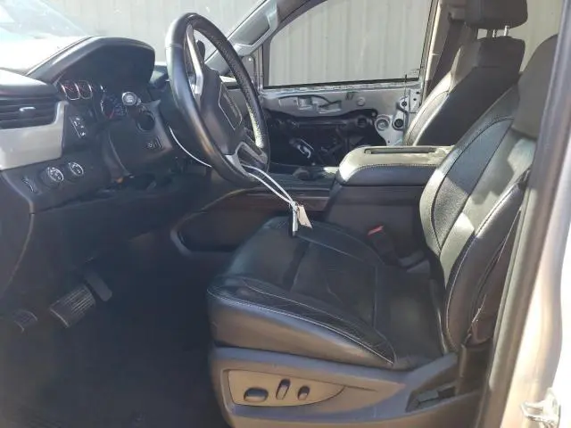 2017 GMC YUKON XL K1500 SLT  