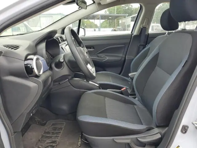 2024 NISSAN VERSA SV  