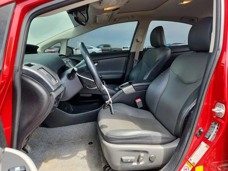2013 TOYOTA PRIUS FOUR  