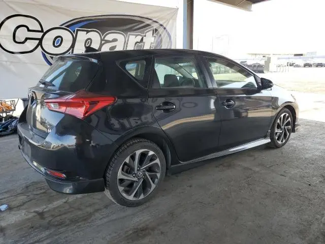 2017 TOYOTA COROLLA IM   