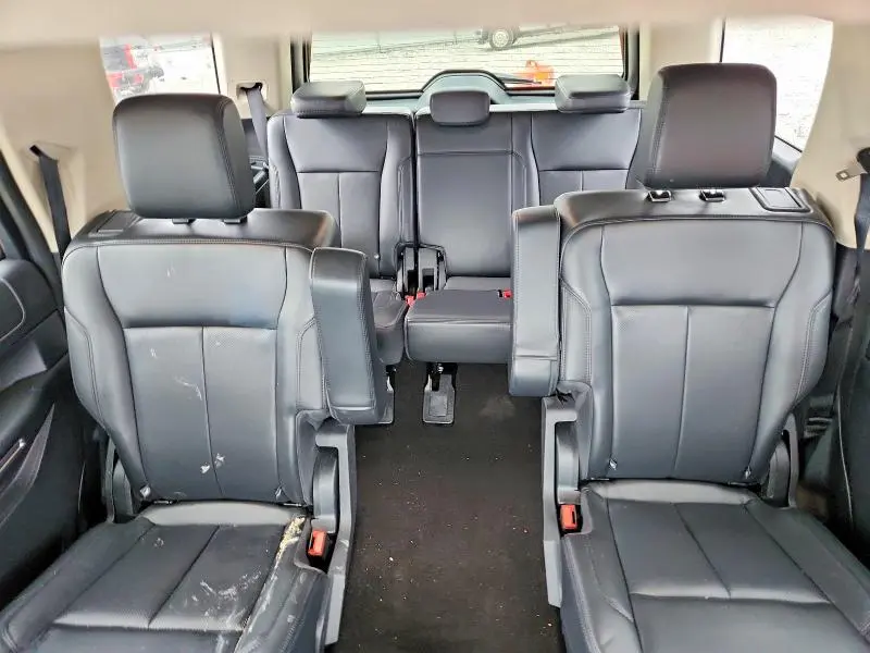 2023 FORD EXPEDITION XLT  