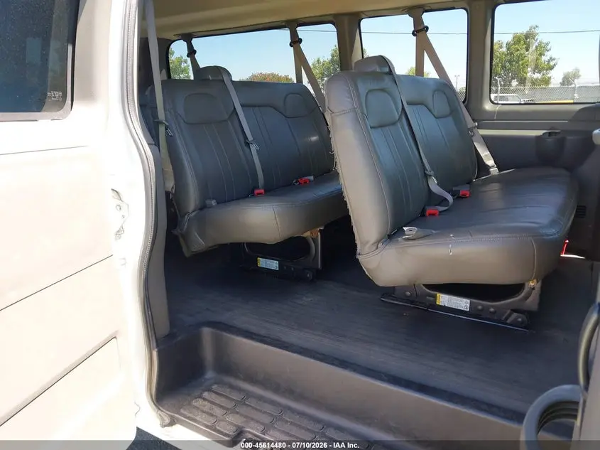 2020 CHEVROLET EXPRESS PASSENGER RWD 3500 EXTENDED WHEELBASE LS