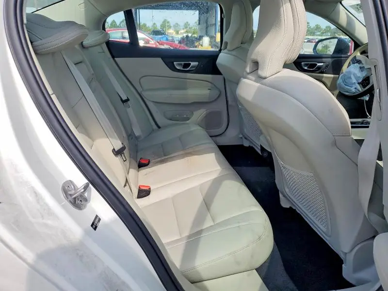2025 VOLVO S60 CORE  