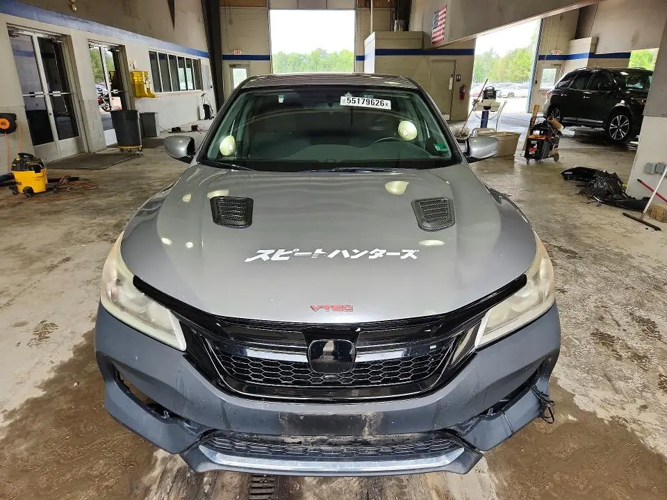 2017 HONDA ACCORD LX  