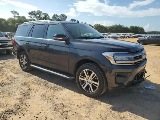 2023 FORD EXPEDITION XLT  