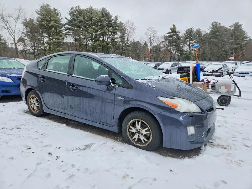 2010 TOYOTA PRIUS   