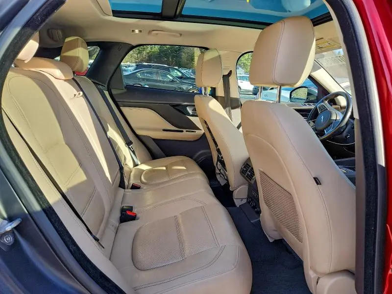 2018 JAGUAR F-PACE PRESTIGE  